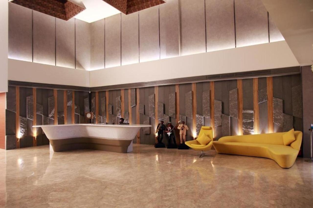 Udman Hotel Greater Noida Εξωτερικό φωτογραφία