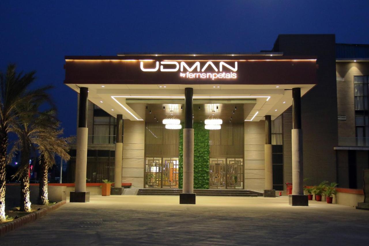 Udman Hotel Greater Noida Εξωτερικό φωτογραφία
