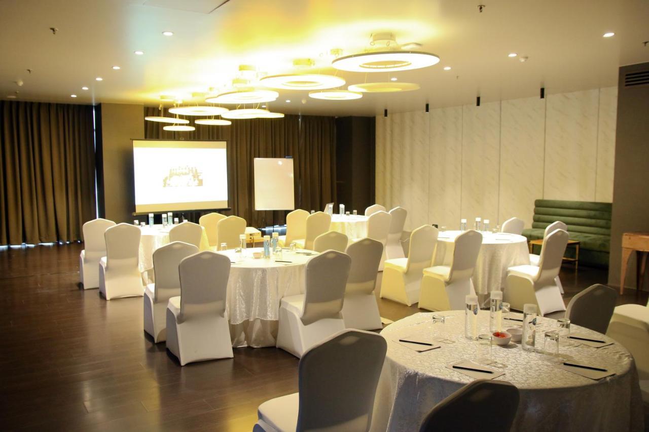 Udman Hotel Greater Noida Εξωτερικό φωτογραφία