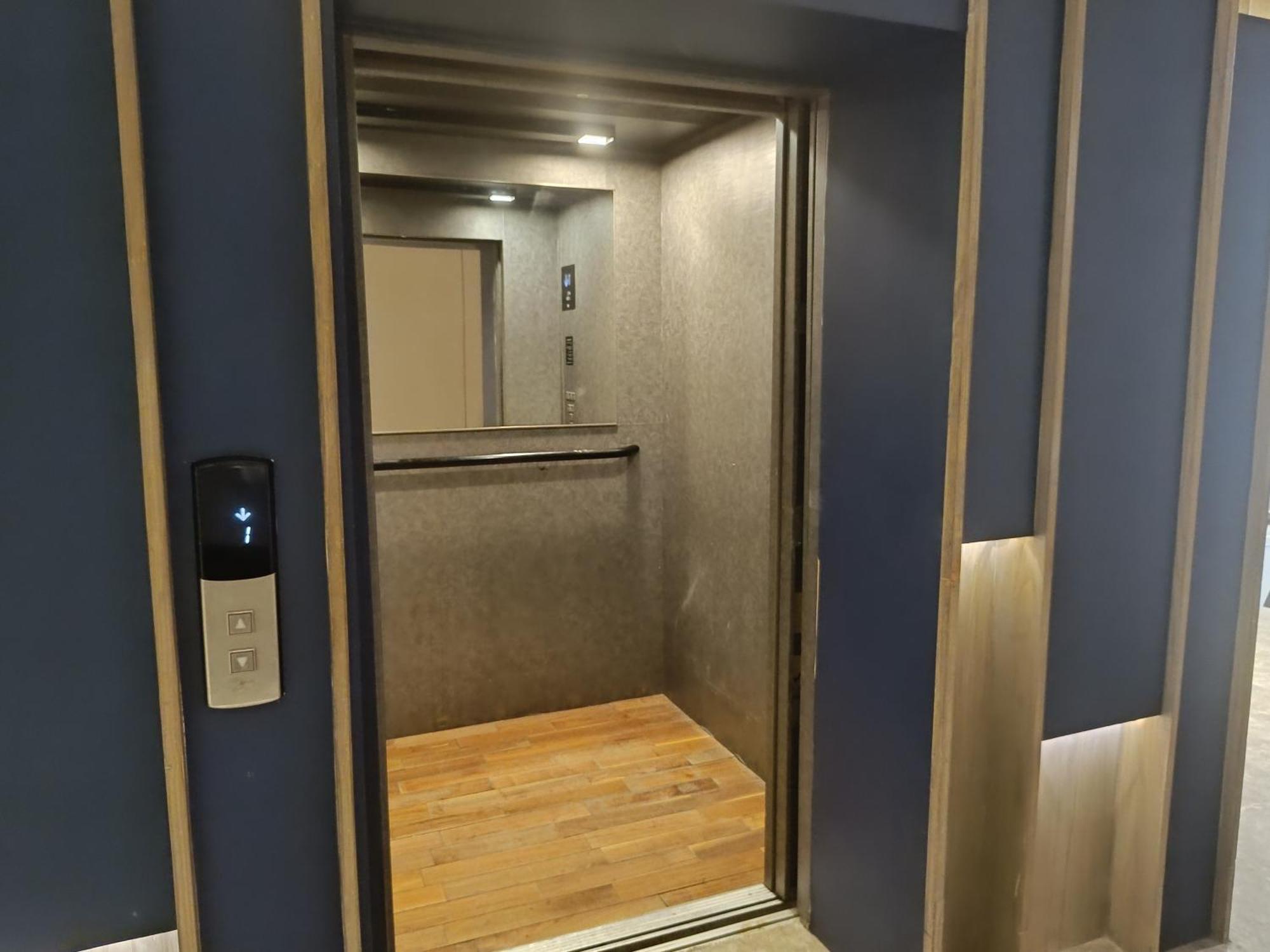 Udman Hotel Greater Noida Εξωτερικό φωτογραφία