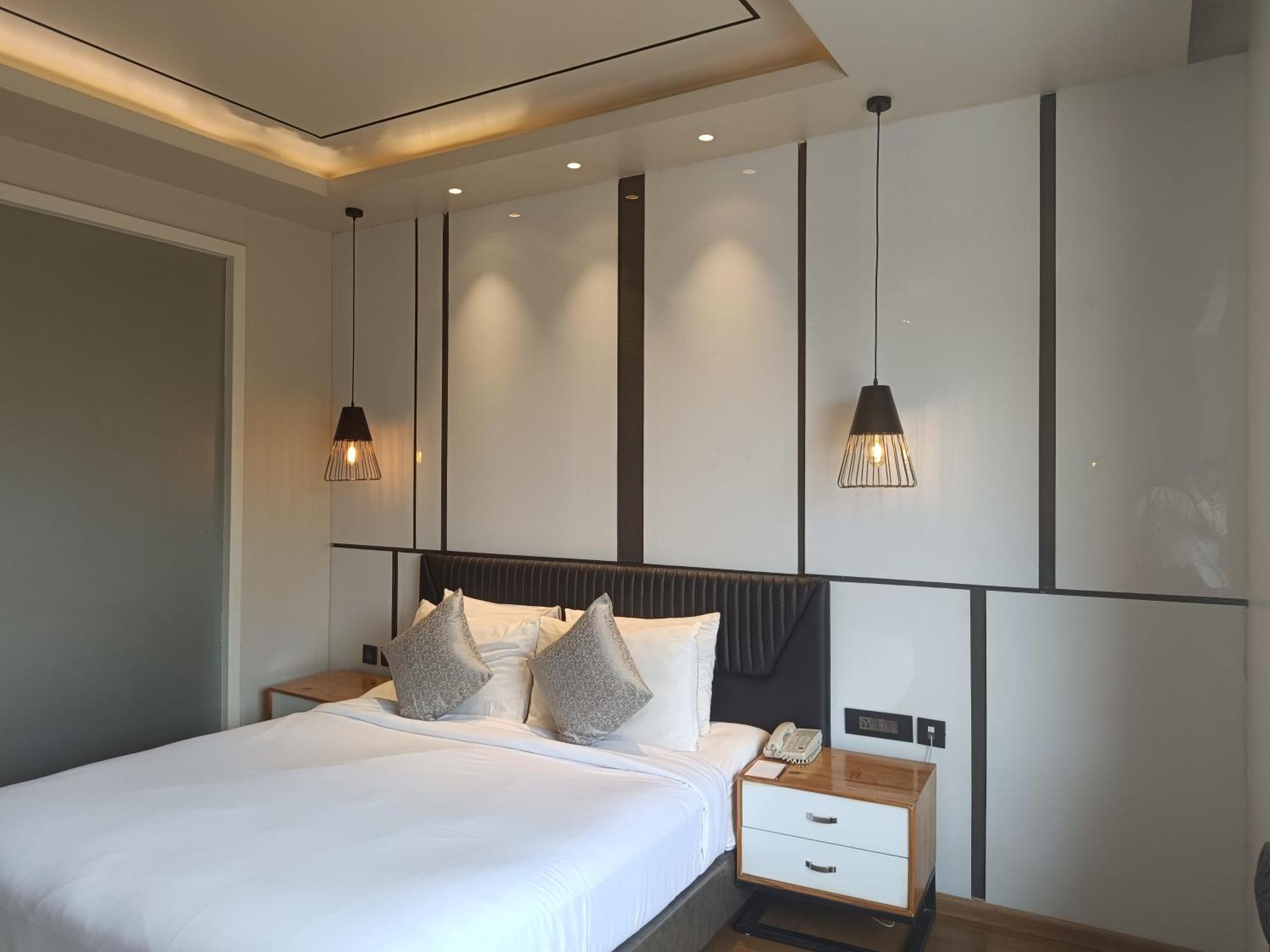 Udman Hotel Greater Noida Εξωτερικό φωτογραφία
