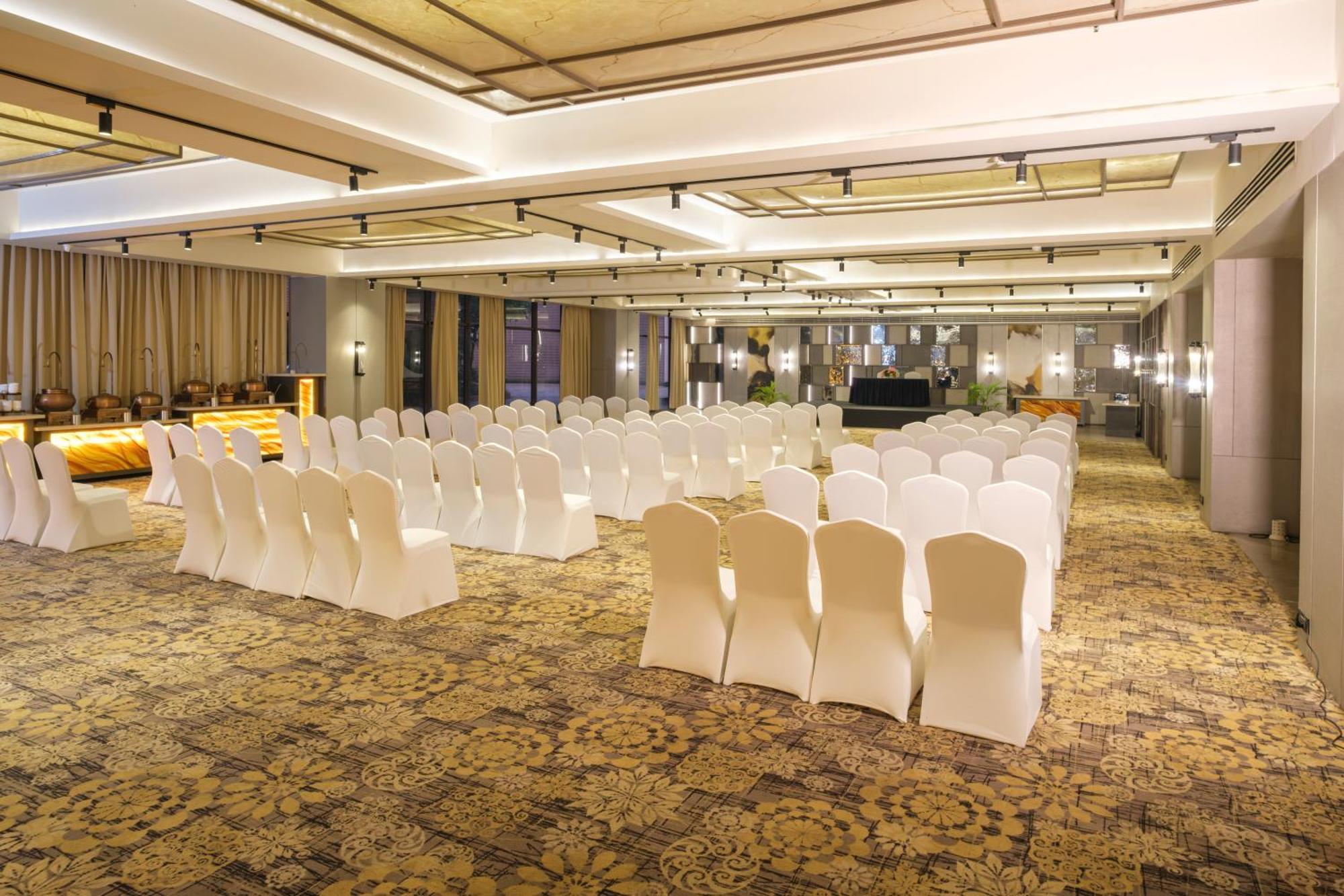 Udman Hotel Greater Noida Εξωτερικό φωτογραφία