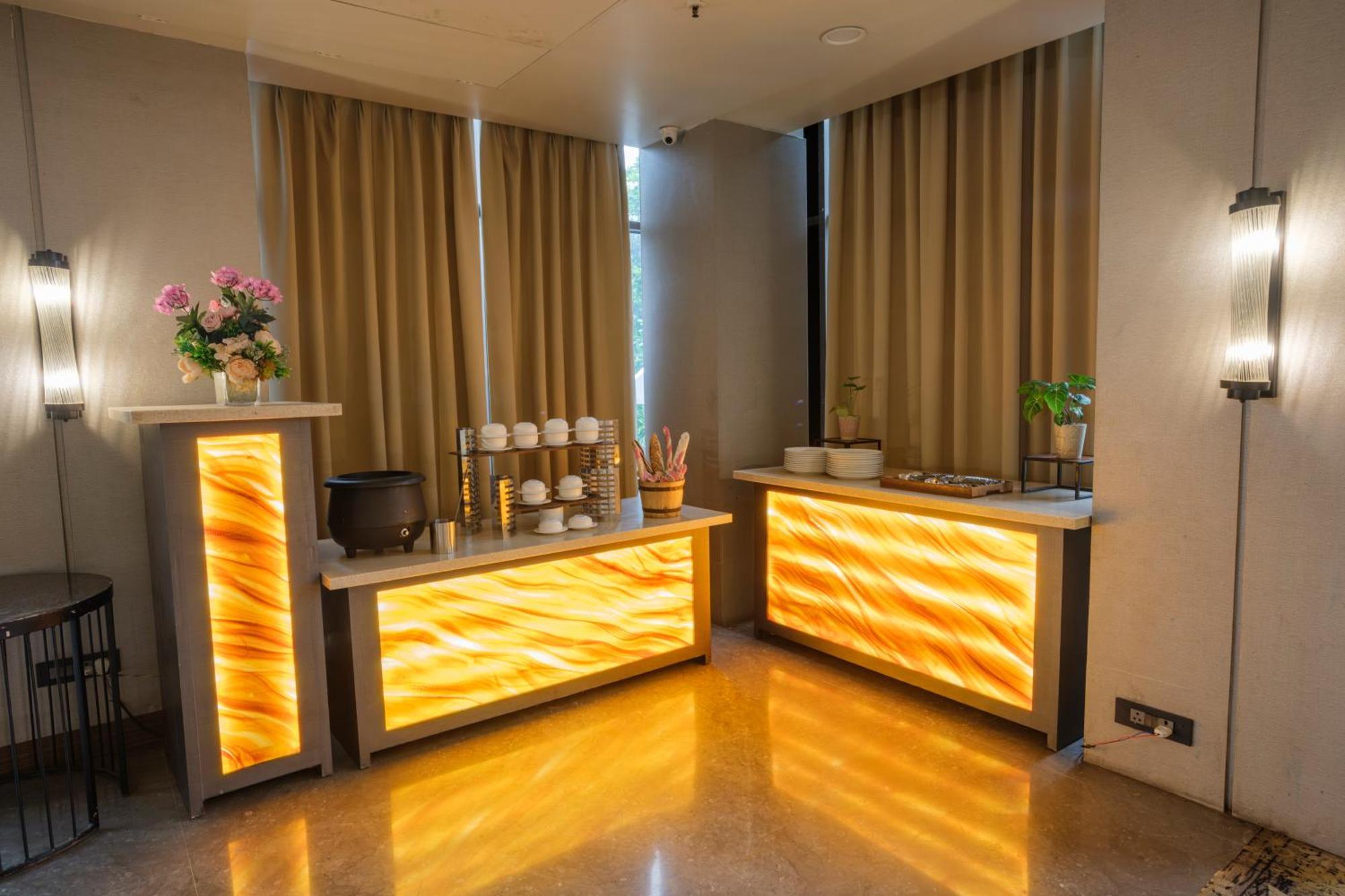 Udman Hotel Greater Noida Εξωτερικό φωτογραφία