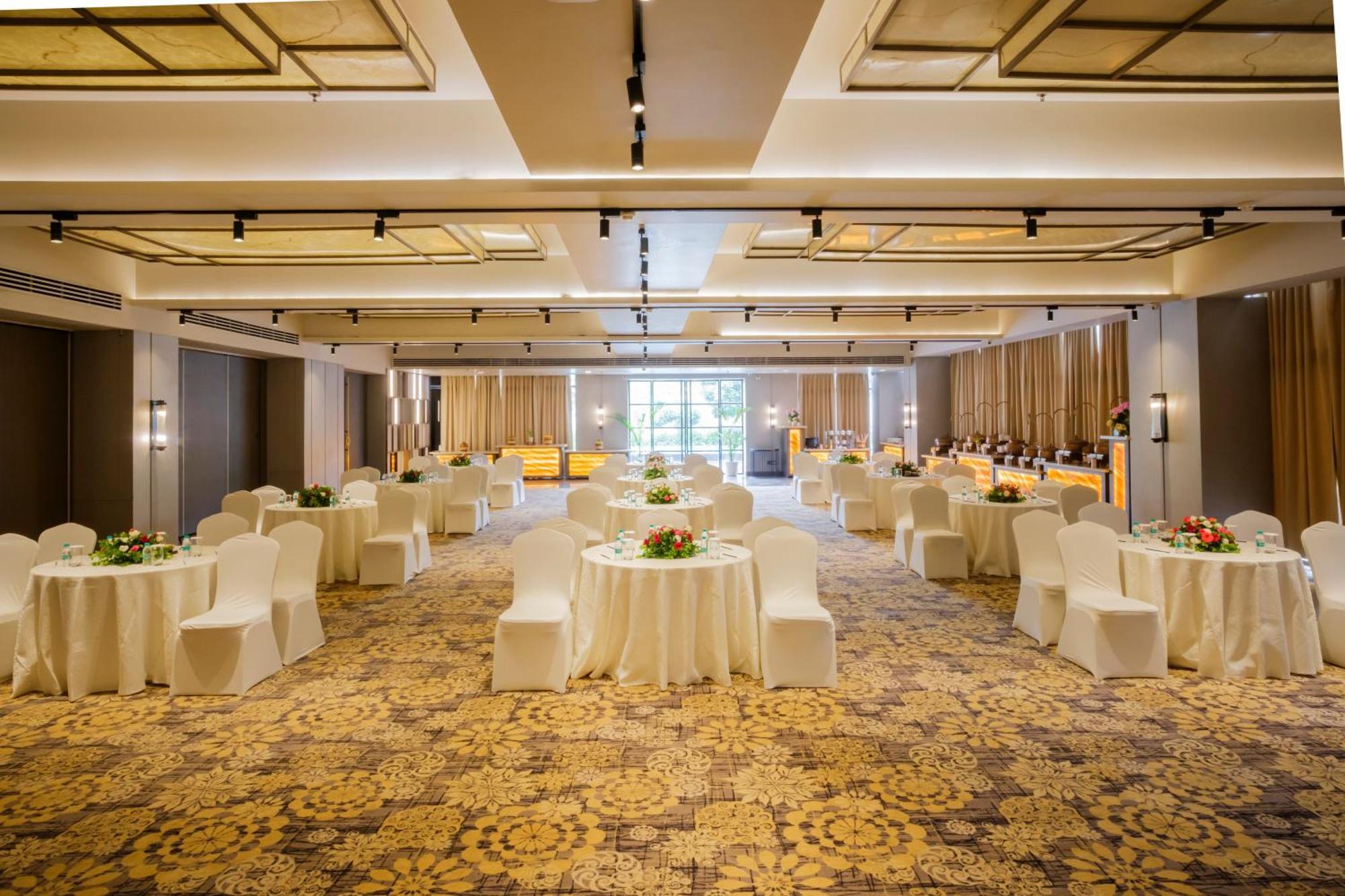 Udman Hotel Greater Noida Εξωτερικό φωτογραφία