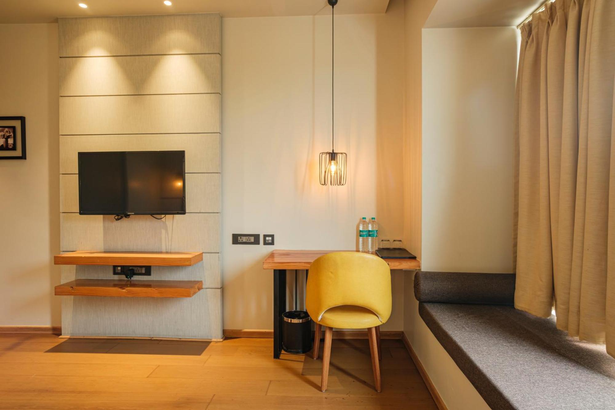 Udman Hotel Greater Noida Εξωτερικό φωτογραφία